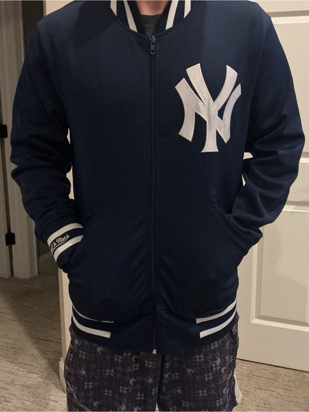New York Yankees 1988 Dugout Jacket
MItchell & Ness